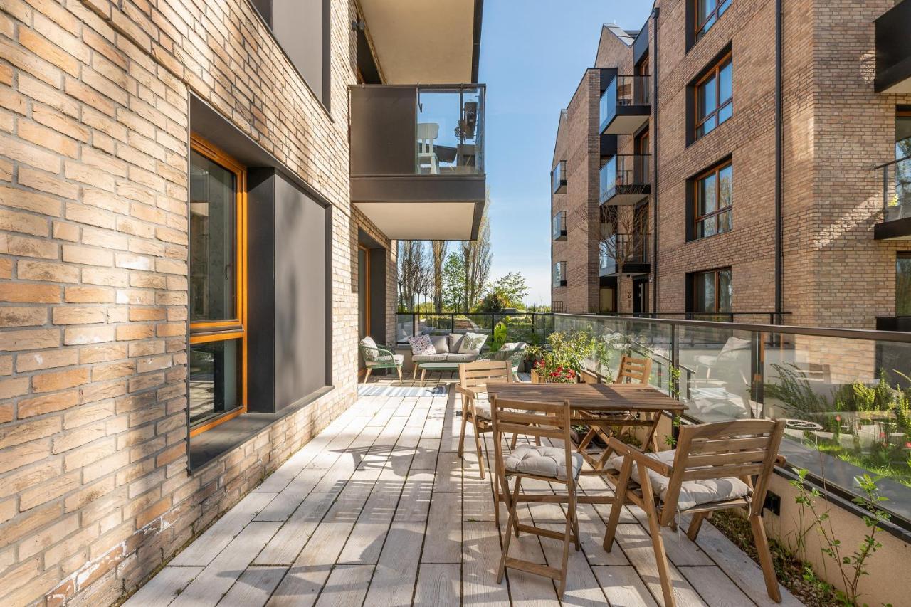 Garden Apartment Sadowa Гданск Екстериор снимка